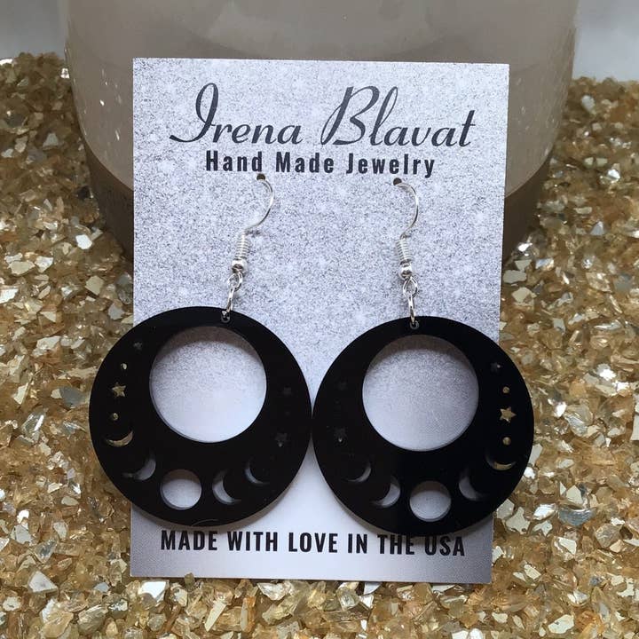 Witchy månfas akryl laserskurna örhängen för wholesale av Irena Blavat Designs