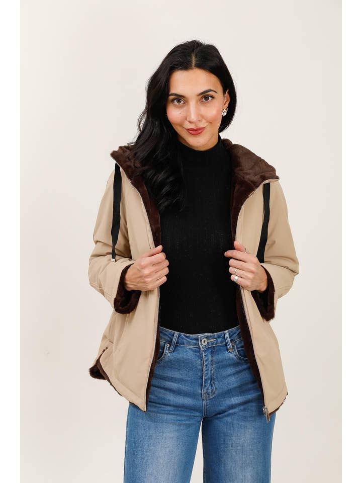 Attrait Paris - Wholesale Parka - Women's - Short hooded parka, reversible fur19