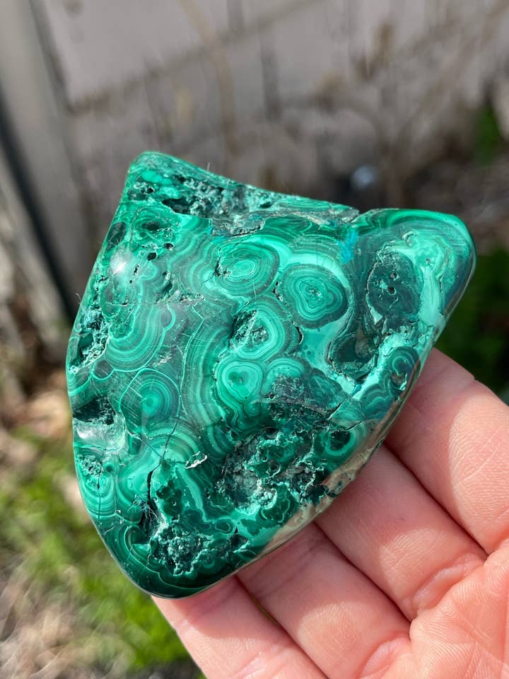 Groen malachiet gepolijst kristal, natuurlijk groen malachiet voor wholesale door Tumbledshop