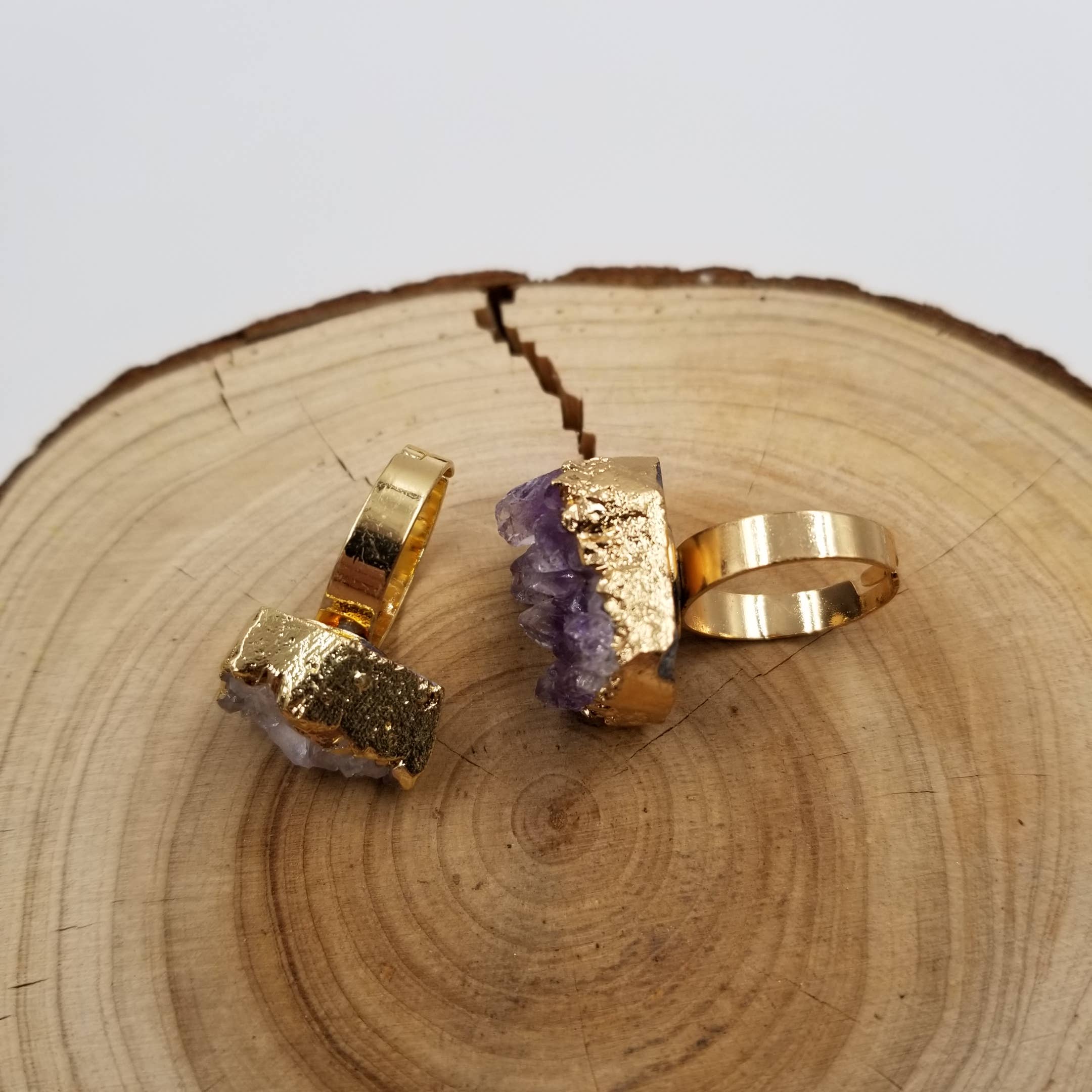 CHAKRA JEWELRY - Wholesale Cocktail/Statement Ring - Natural Amethyst Cluster Gold Ring3