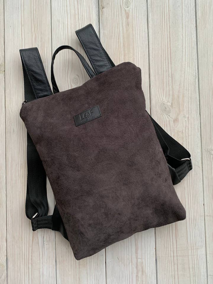 Mochila de Couro Castanho Cognac por atacado de LeaF