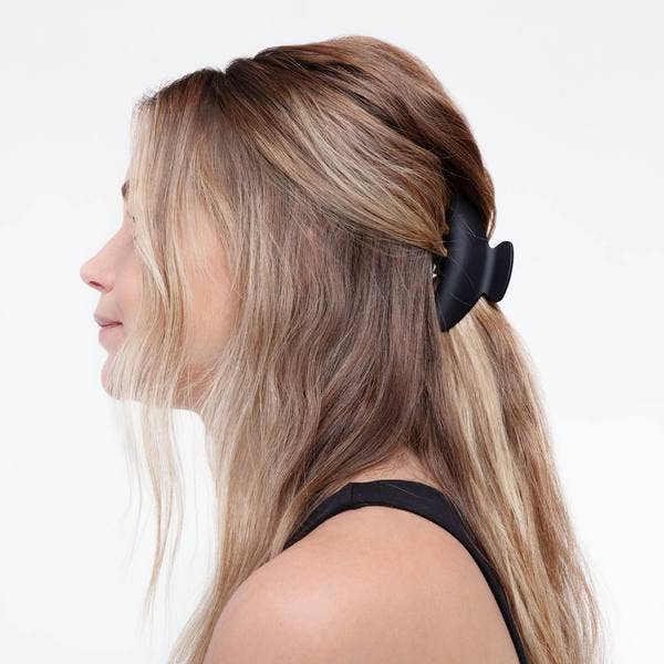 KITSCH – Clips para cabelo - Mulher por atacado – Clips de garra média em plástico reciclado 2pc - Preto & Tort1