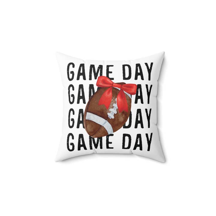 Speldag Fotboll Fyrkantig Kudde för wholesale av Carper Creative Co.