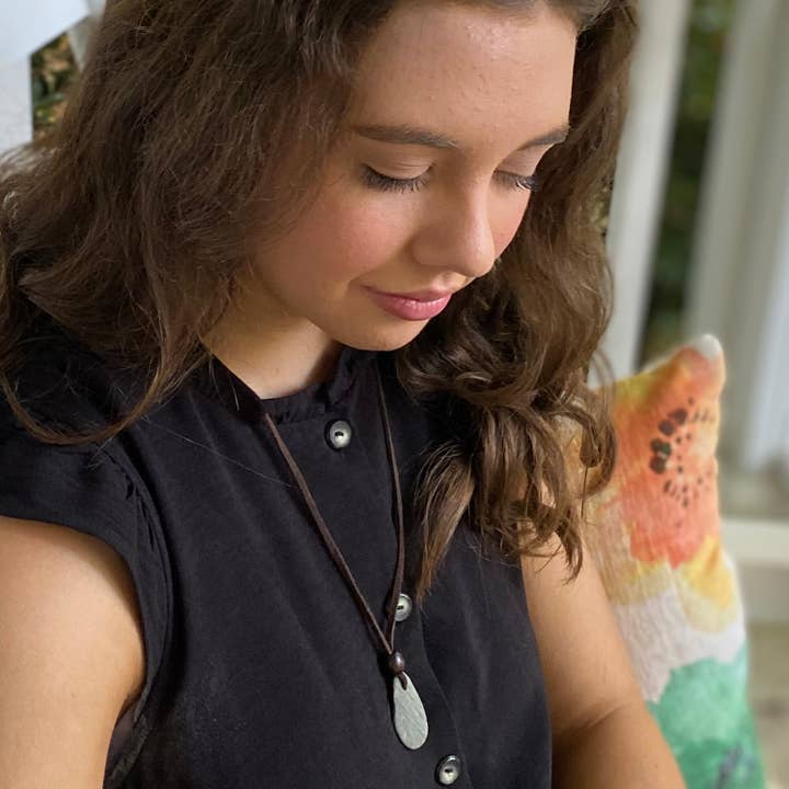 Joshua Jar - Vente Colliers à pendentif - Colliers de roche de prière7