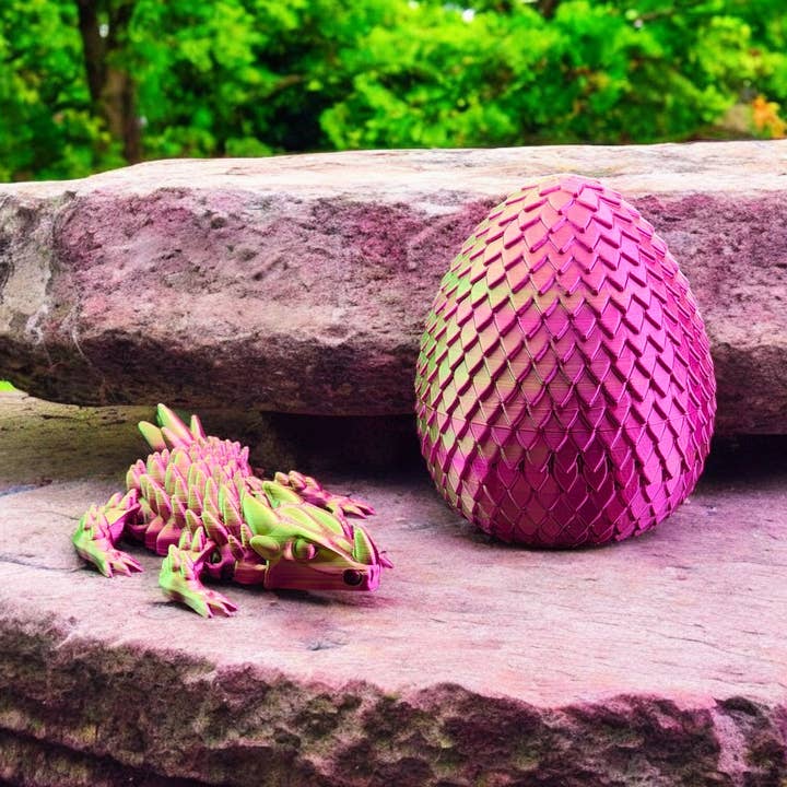 3D-Gelenkdrache mit Farbverlauf in Pflaume und Grün für den Großhandel von BoisMagique