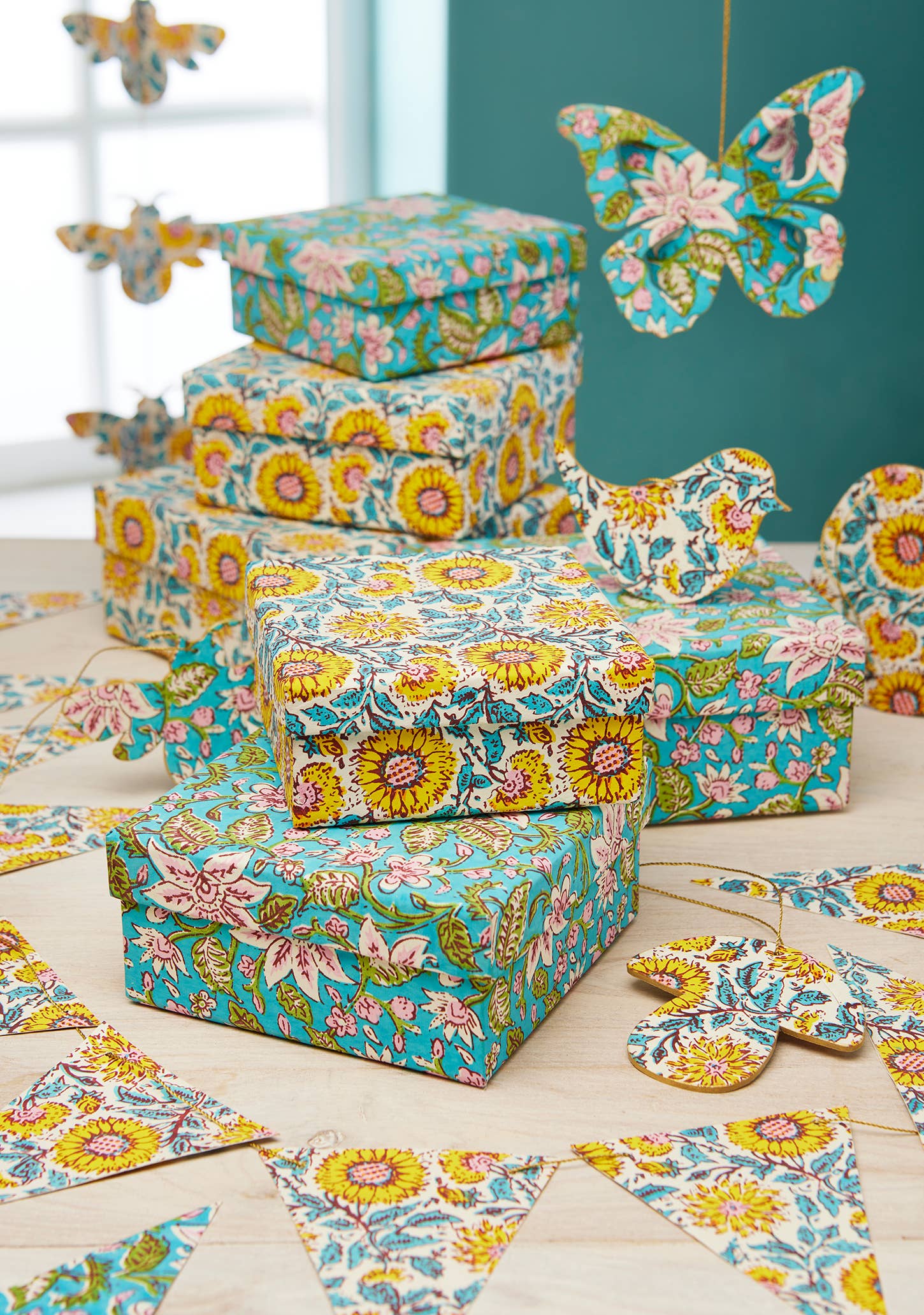 Namaste – wholesale Decorative box – Set of 3 Lily Block Print Nested Boxes3