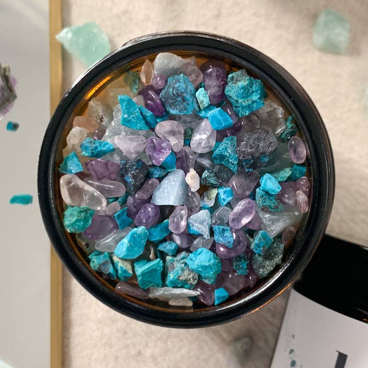 Doftljus - "Universum" Ametist Fluorit för wholesale av Lusee Bougies