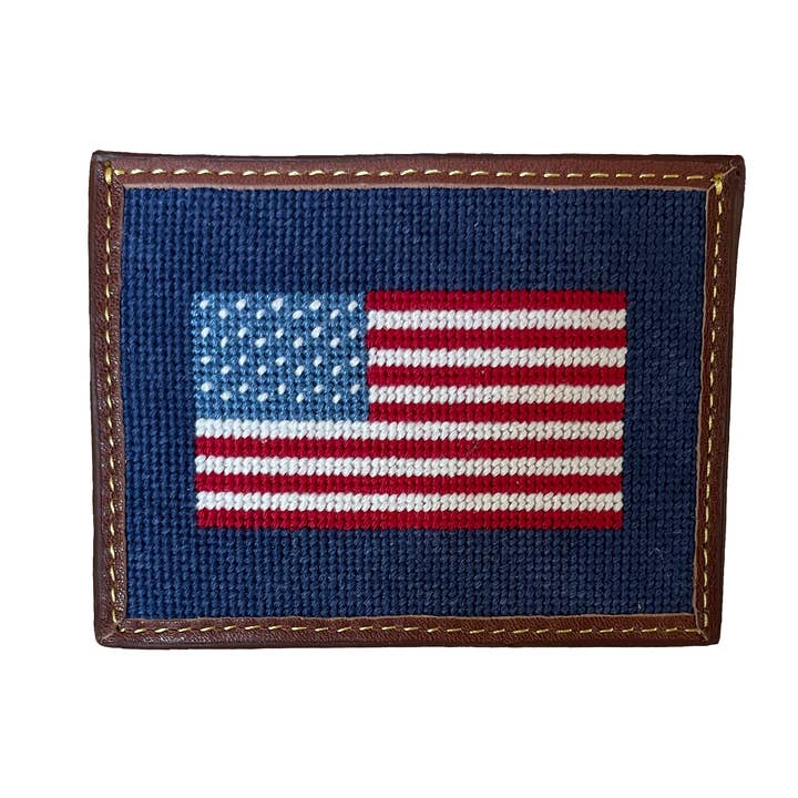 Portafoglio per carte Needlepoint con bandiera USA per la vendita all'ingrosso da parte di Charleston Belt
