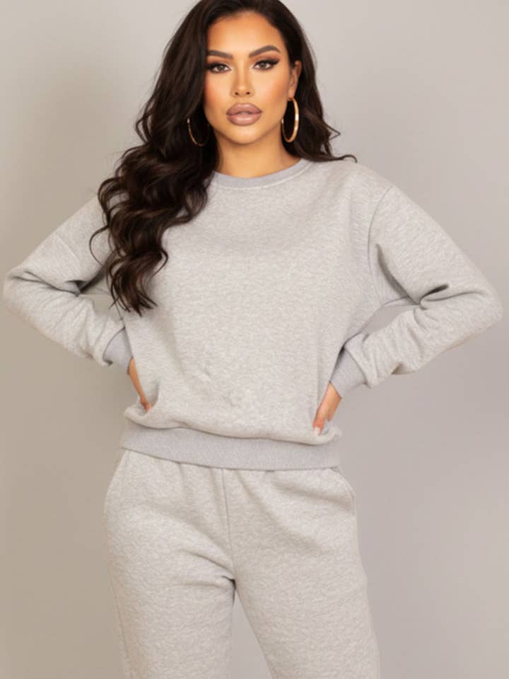 Pull ras du cou en molleton classique pour la vente par CAPELLA APPAREL