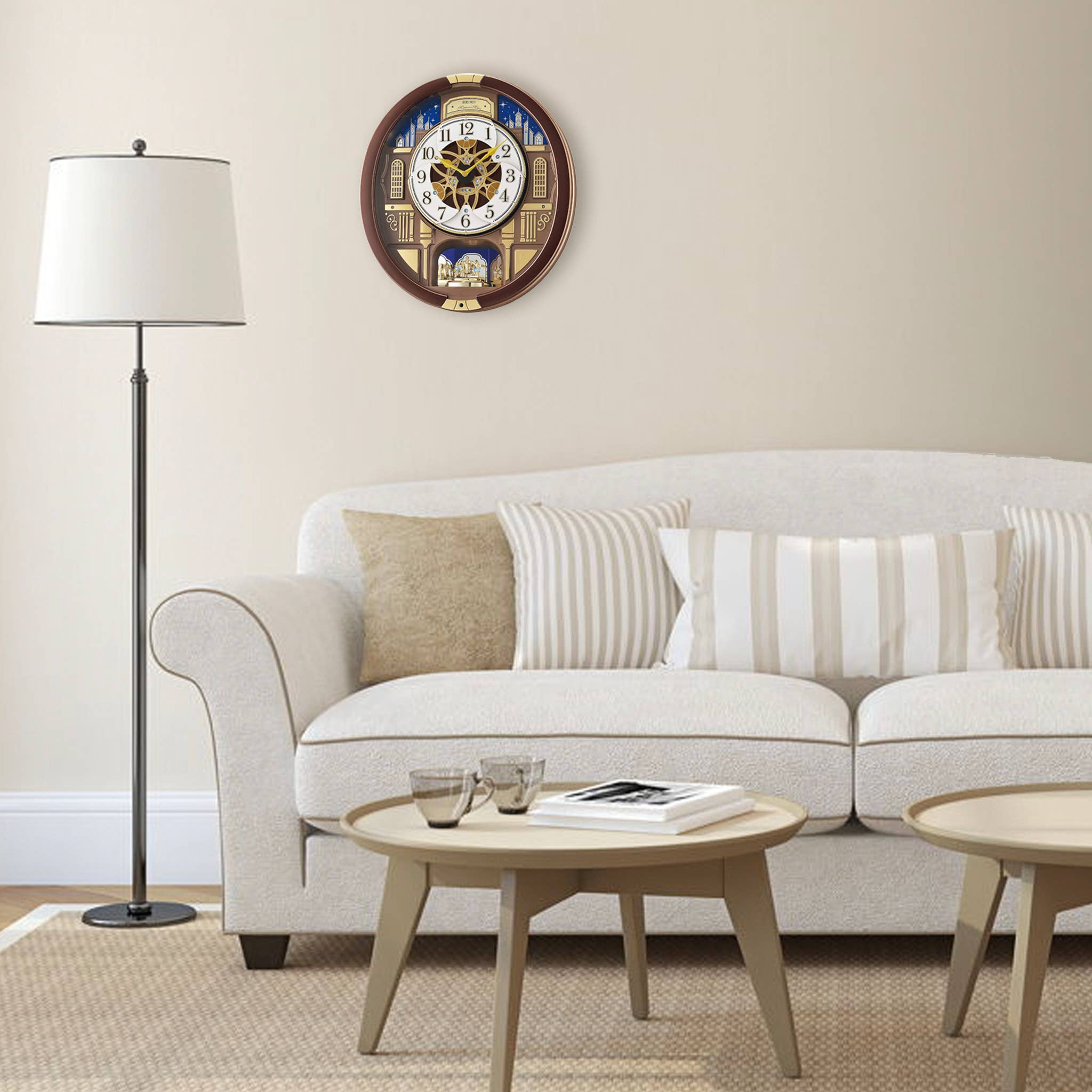 Seiko Clocks USA - Vente Horloges murales - Horloge Nightime City Skyline Melodies - Fête musicale1