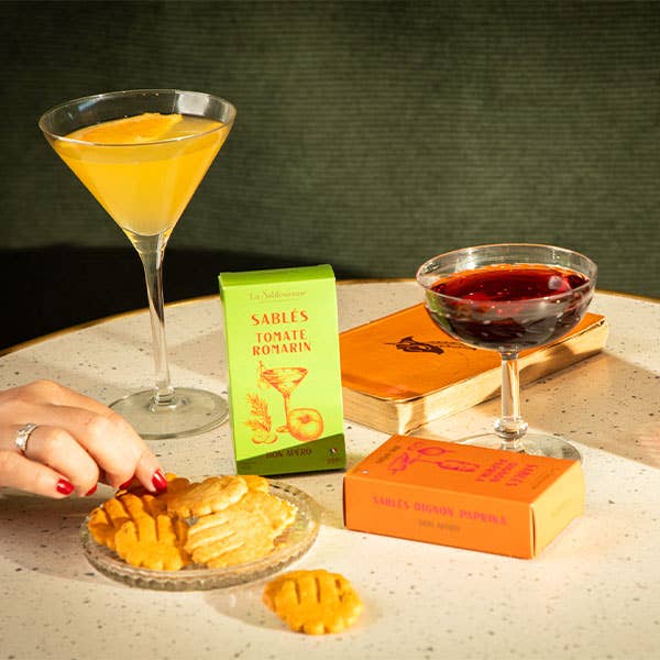 La Sablesienne USA - Wholesale Cookie - Tomato & Rosemary Savory French Charcuterie Crackers Box1