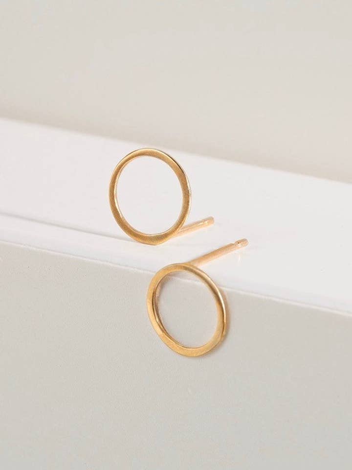 9ct Recycled Gold Open Circle Stud Earrings for wholesale by Studio Adorn