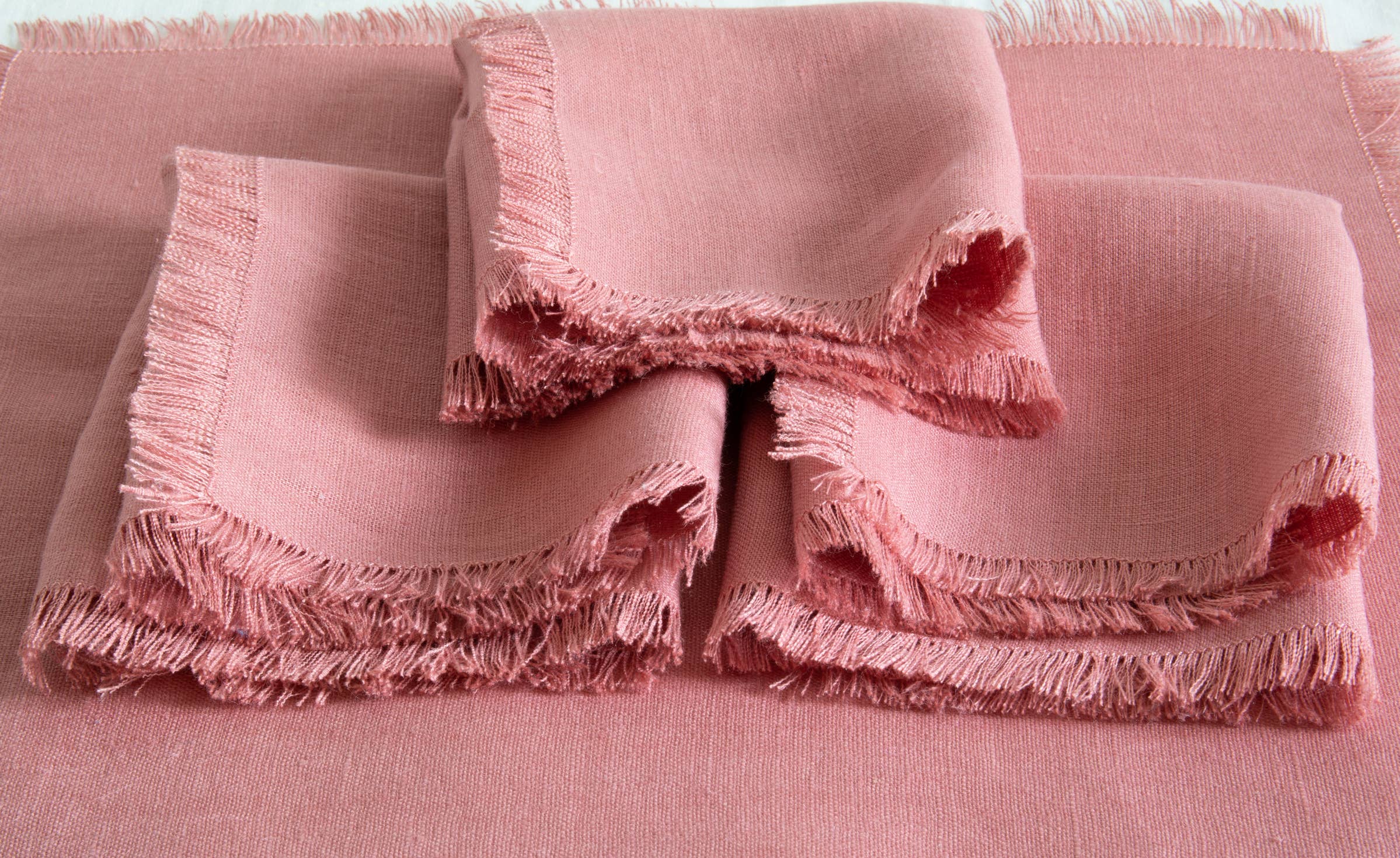 Liem Home - Venta al por mayor Servilletas de tela - Servilletas elegantes de lino con flecos para decoración de bodas4