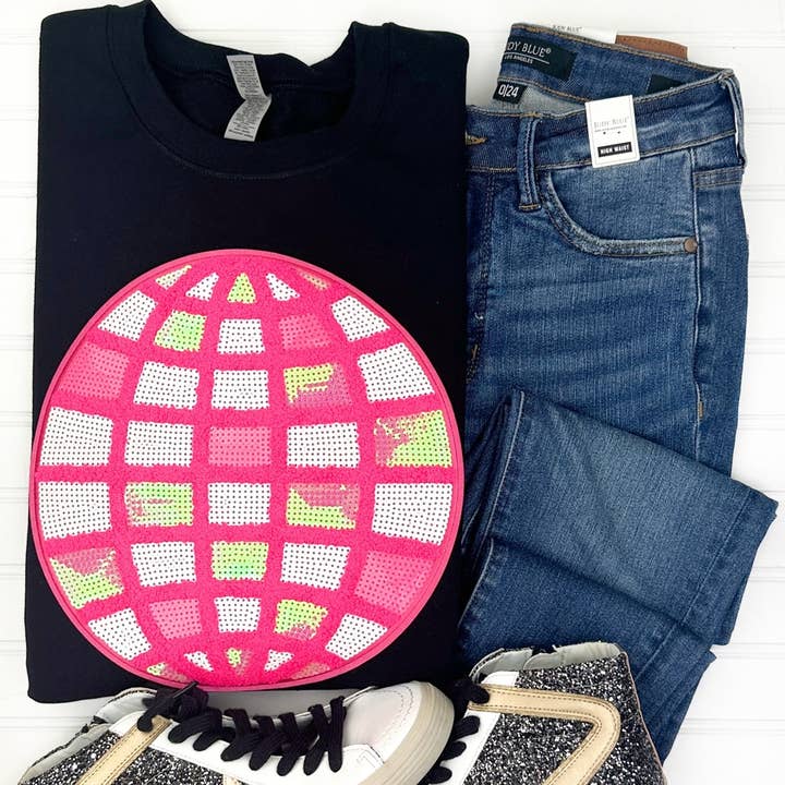 Sudadera Gildan con parche de lentejuelas en forma de bola de discoteca para venta al por mayor de Nikkilynn Wholesale