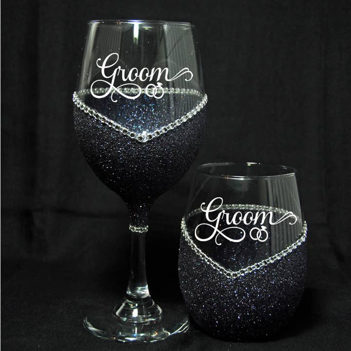 WineyBitches.Co - Wholesale Wine Glass - Groom (Wedding Rings Design) – Handmade Bling Wine Glass (Wedding Party Collection)0