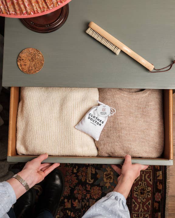 Clothes Doctor - Wholesale Air Freshener - 'Rescue Me' Natural Scent Bag x32