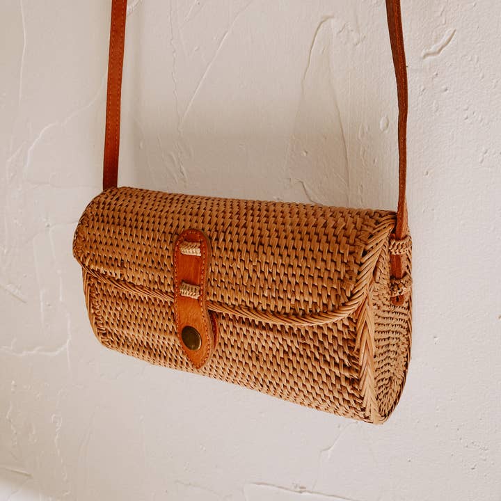 Village Thrive - Wholesale Crossbody Bag - Women's - Ulan Rattan Purse2