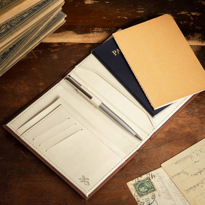 Novel Book Store - Wholesale Travel Wallet - 'Frankenstein' by Mary Shelley 1818 Passport/Notebook Wallet