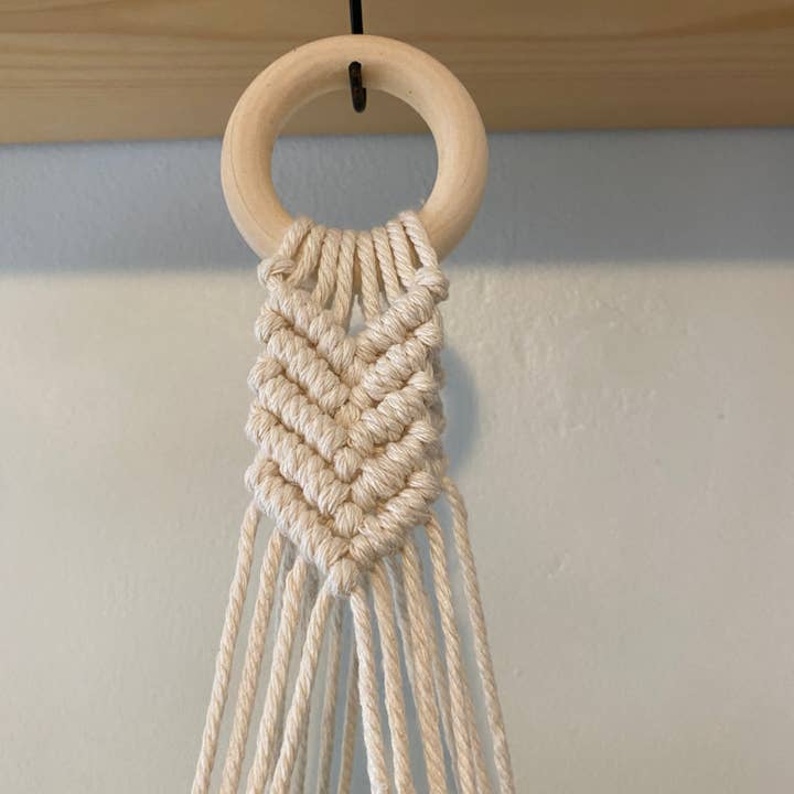 Luna Crafts - Venta al por mayor Macetas colgantes - Colgador macramé - Flecha - blanco
