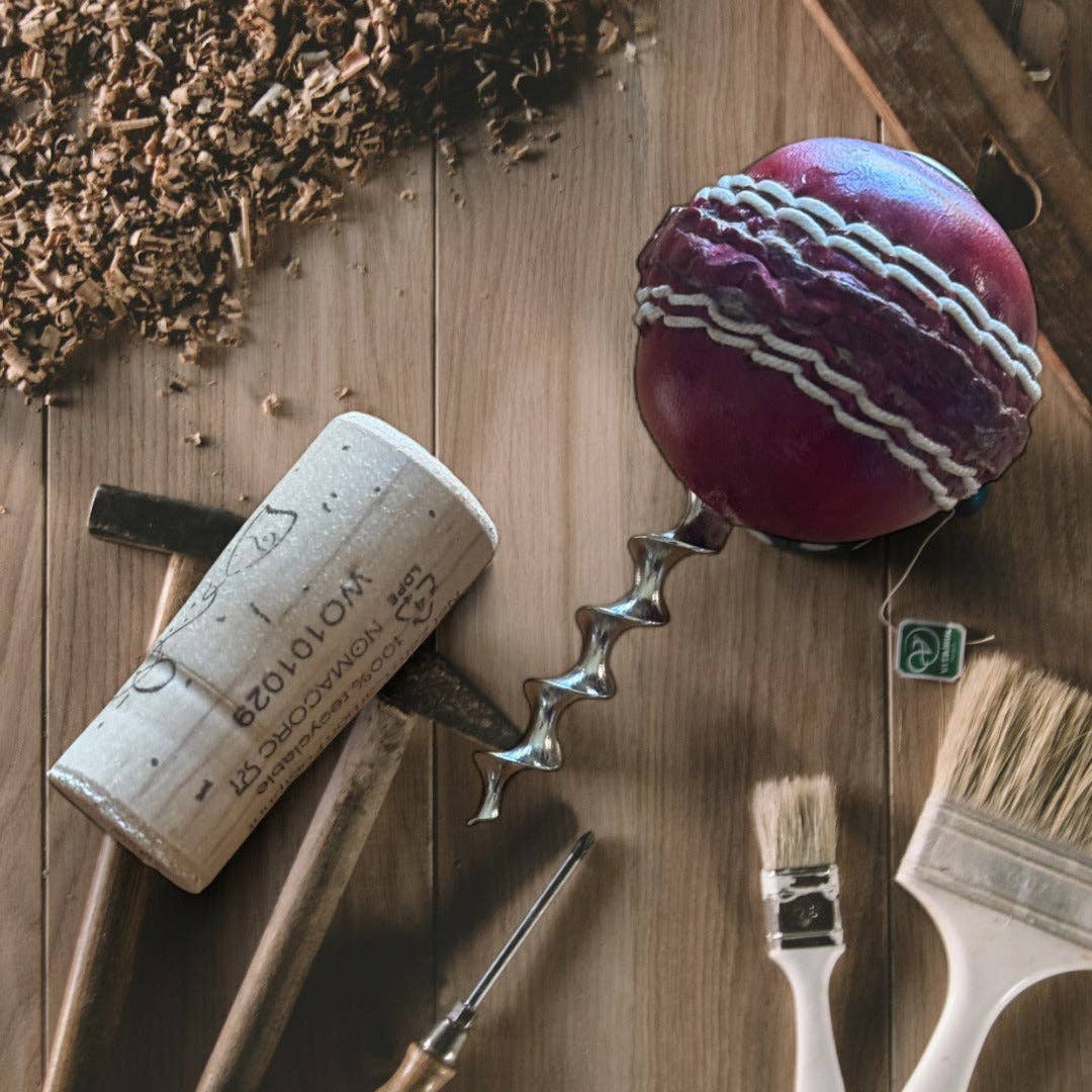 SPORTGIFTZ – wholesale Bottle/wine opener – CRICKET-GIFTS - Mini Cricket Ball Wine Opener | Hand Made in UK | 4cm Ball & Metal Auger | Easy Wine Cork Removal | Not for Synthetic Corks2