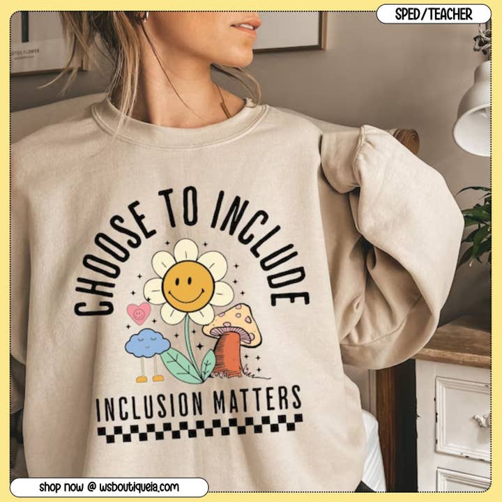 Elige incluir una camiseta o sudadera para profesores para venta al por mayor de Wild Soul Boutique IA