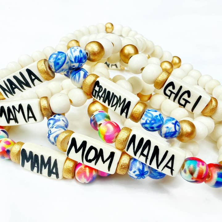 Día de la Madre - Paquete de 24 Pulseras con Nombres y Afirmaciones Variadas para venta al por mayor de Audra Style