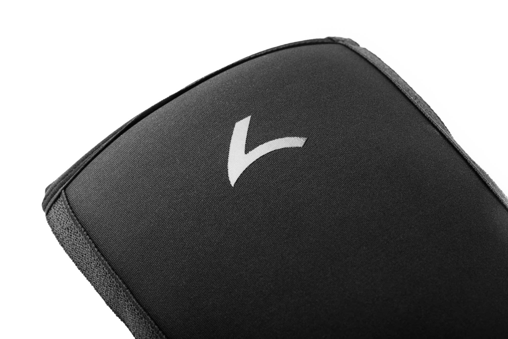 Reeva Europe - Wholesale Fitness Equipment - Powerlifting Knee Sleeves - 7mm2