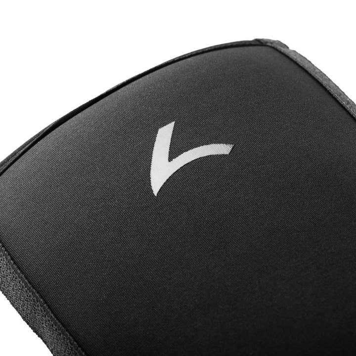 Reeva Europe - Wholesale Fitness Equipment - Powerlifting Knee Sleeves - 7mm2