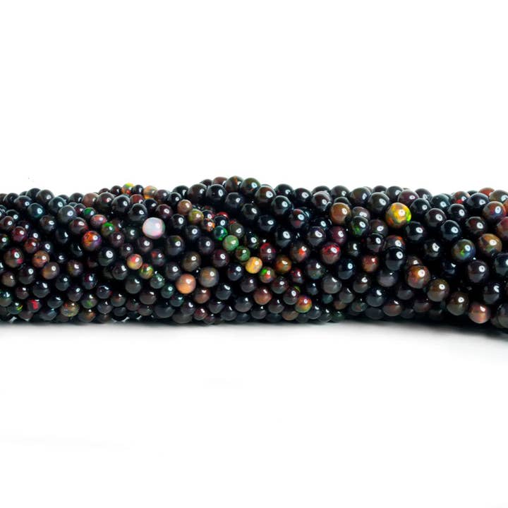 Perles rondes en opale noire éthiopienne de 4-6 mm, 16 pouces, 110 perles pour la vente par The Bead Traders