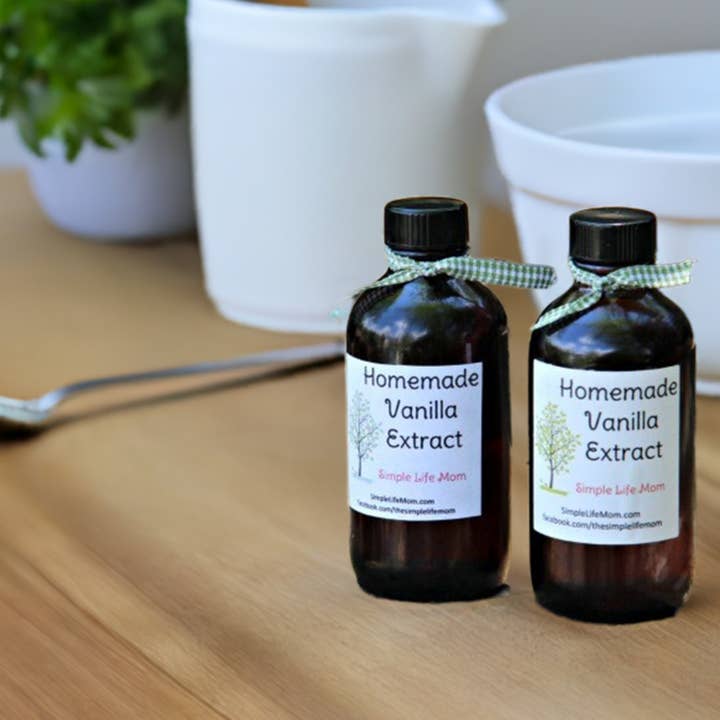 Simple Life Mom - Wholesale Vanilla/fruit extract - PURE VANILLA EXTRACT -4oz, all natural Madagascar beans, best rich vanilla flavor for baking cookies, candies2
