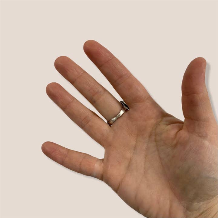 Gleamlety – wholesale Cocktail/Statement Ring – Silver sked Ring
