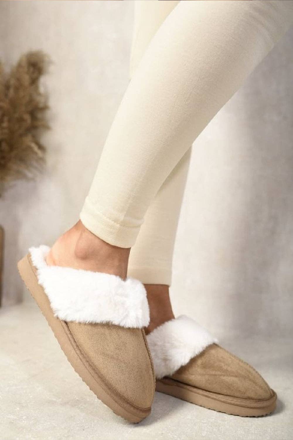 No Doubt Shoes - Wholesale Slippers - Women's - COZY SUEDE MULE FLUFFY SLIPPERS11