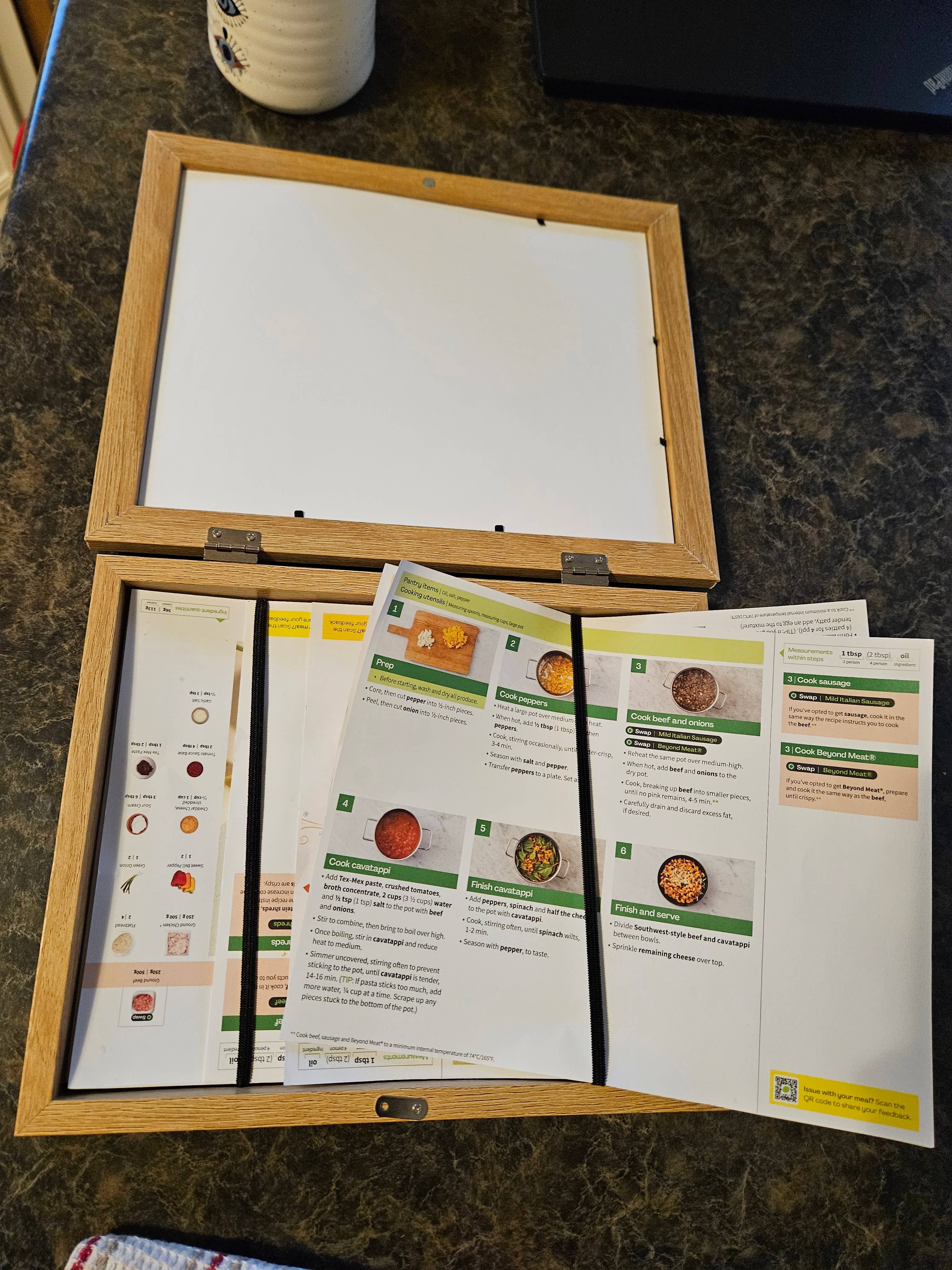 Witty Words - Cards and Wall Art - Wholesale Picture Frame - 4 in 1 Lighthouse Witty Words Display & Storage - Frame Set17