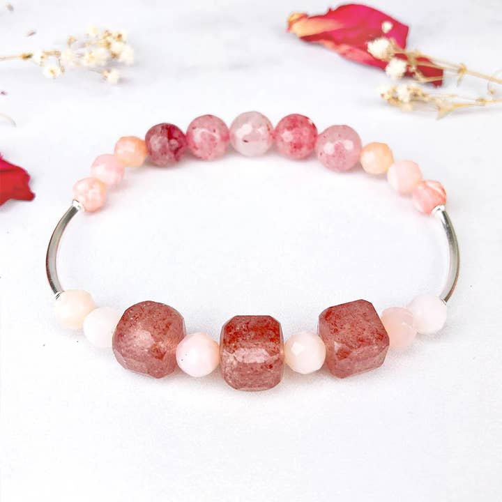 Love & Beyond - Bracelet en quartz à la fraise pour la vente par WonderSpark