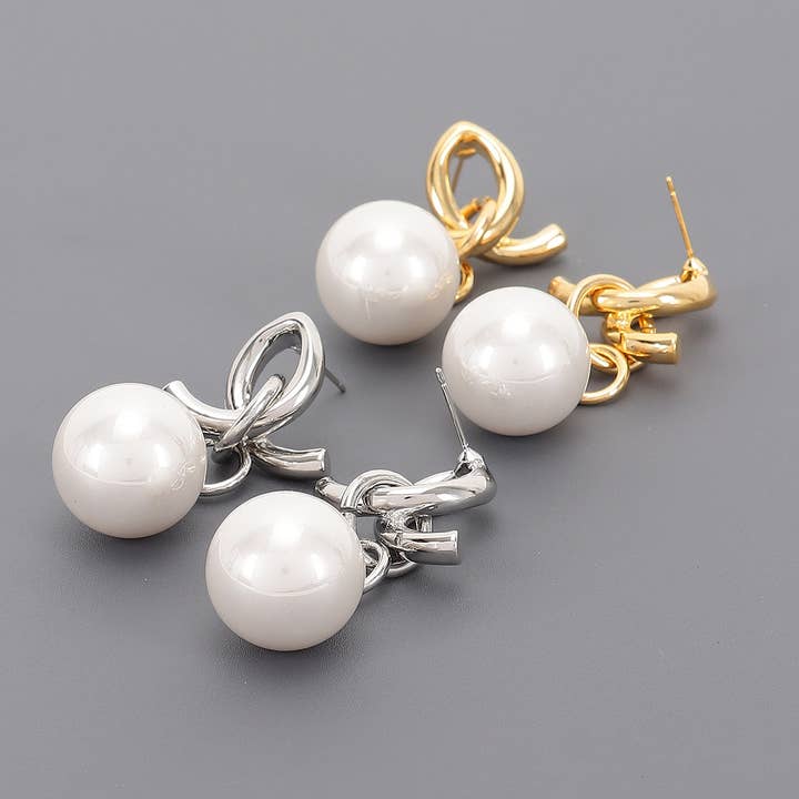 Metal Pearl Earring for wholesale by 3AM BY H&D ACCESSORIES