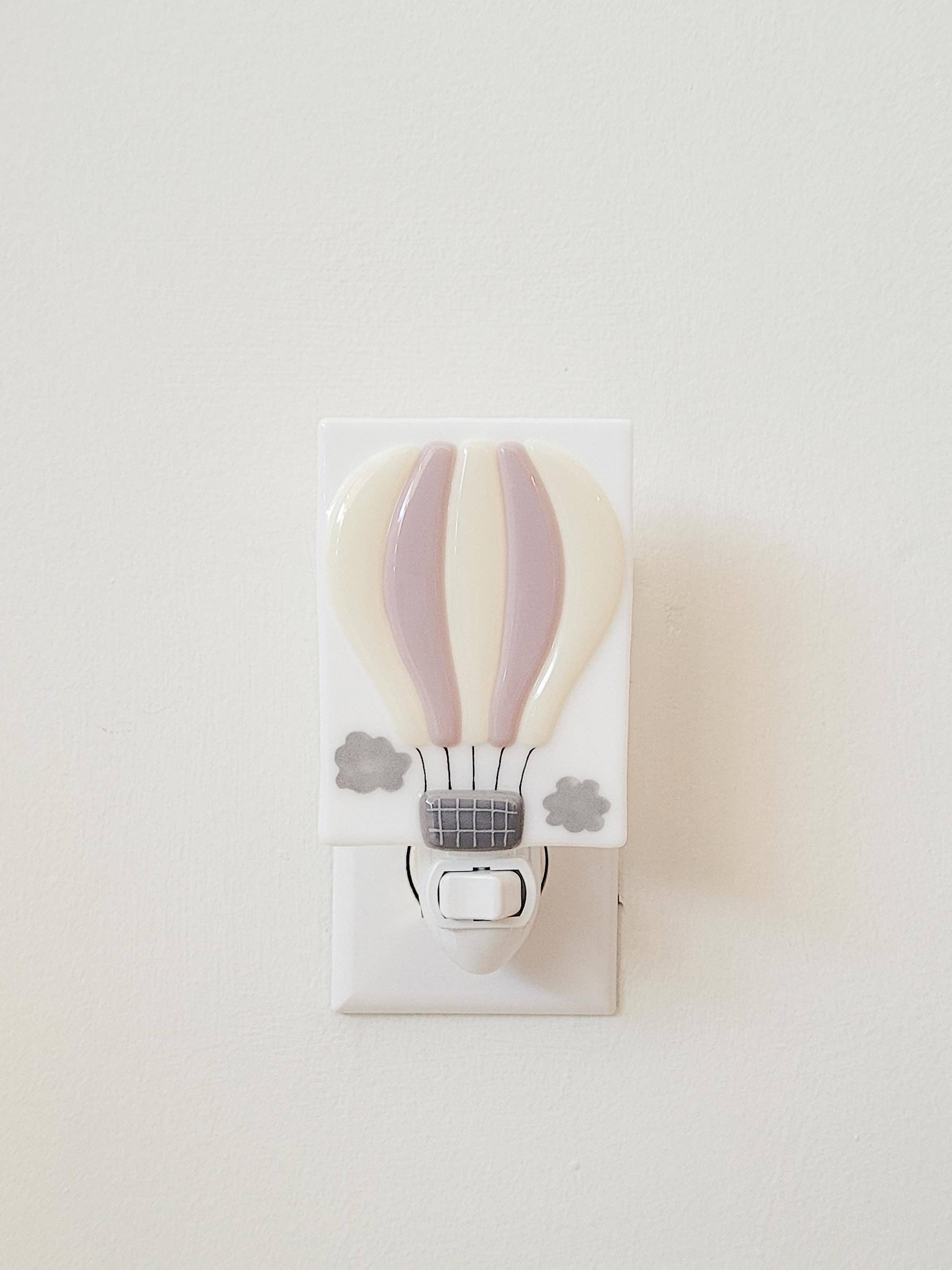 Shine on me Distribution - Vente Veilleuse - Enfant et bébé - Veilleuse - Montgolfière - Rose3