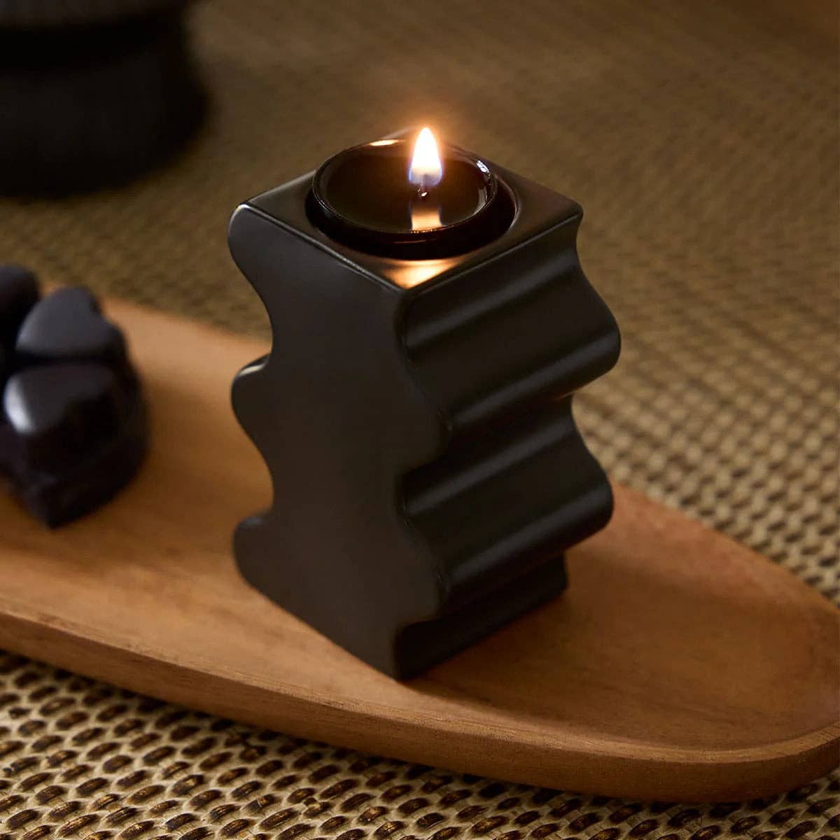 Glow Collection - Wholesale Candle holder - Curvy Black Tealight/SmartScents Holder