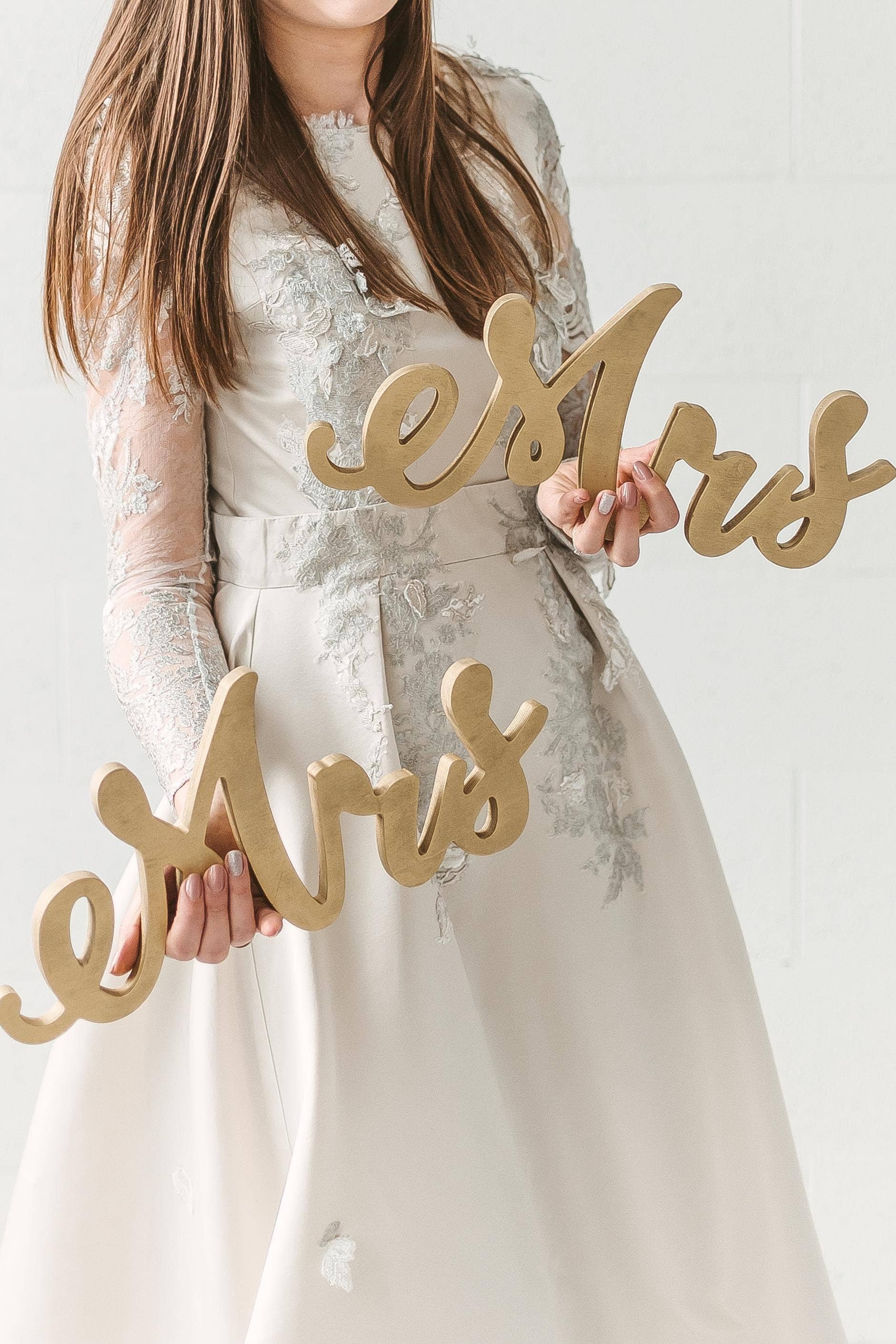 Woodinout – Engroshandel Skilt – Fru og fru skilt som lesbisk bryllupsdekoration0