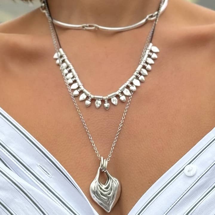 Christina Christi - Wholesale Jewelry Set - Silver Layered Necklace Set (3 Pieces), Boho Pendants, Heart1