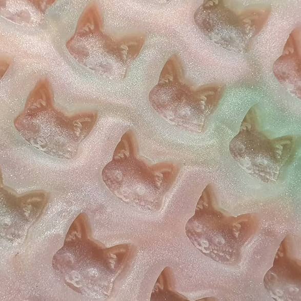 Cat / Kitten Scoop / Scoopy / Scoopies / Tiny Melts / Sweet Treats Silicone Mould for wholesale by Mr Resin