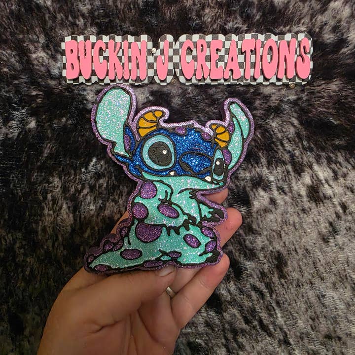 Profumatore per auto fatto a mano a forma di mostro alieno per la vendita all'ingrosso da parte di Buckin J Creations