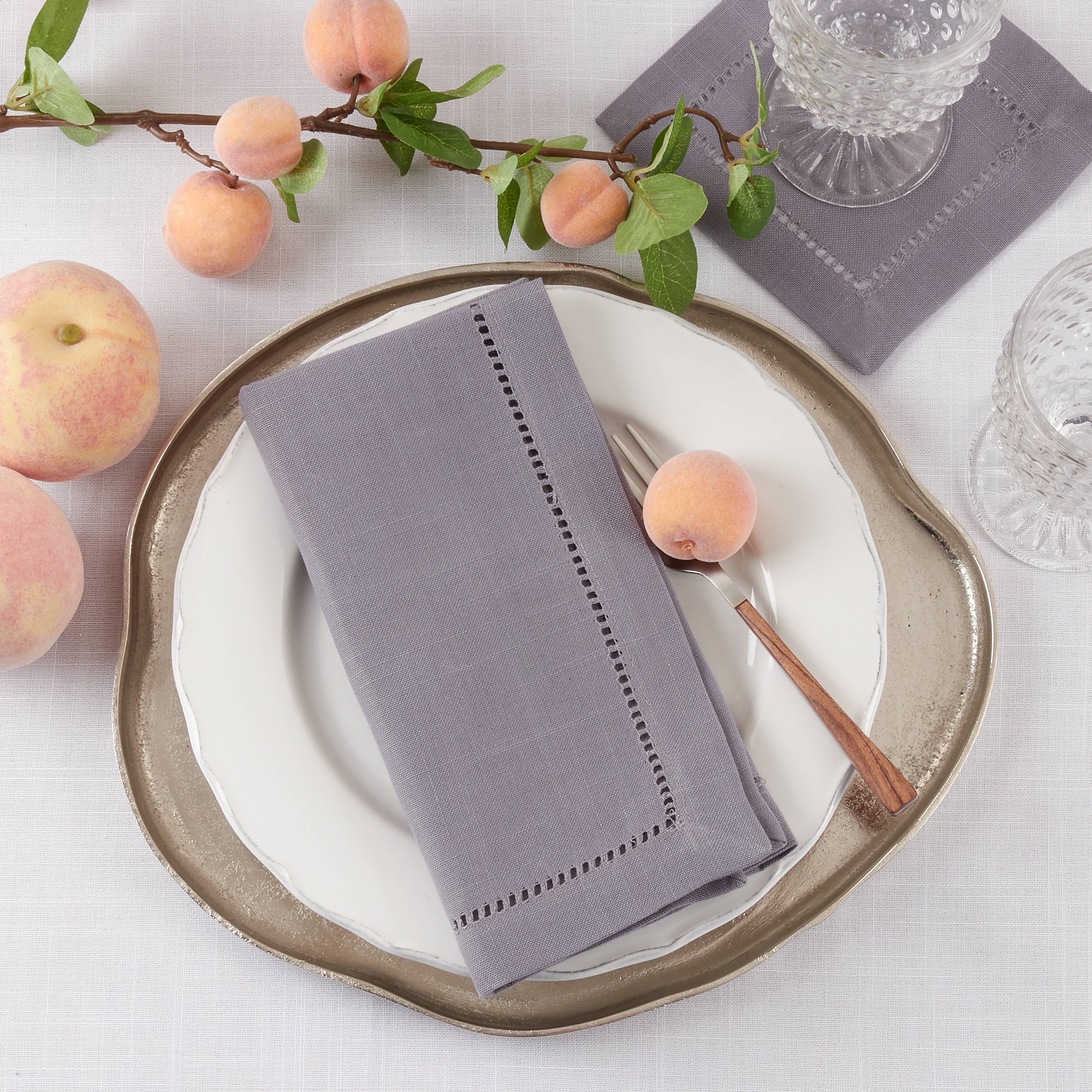 Saro Lifestyle – wholesale Dinner & cloth napkin – Poly Hemstitched Dinner Napkin14