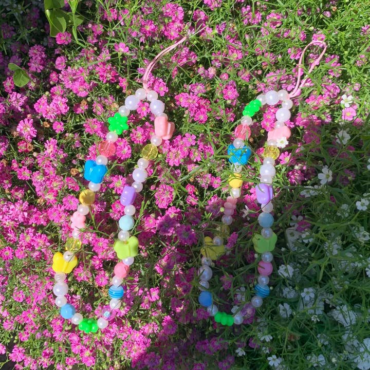 Breloque pour téléphone ou sac avec perles - Jardins de papillons pour la vente par Sunny Inside