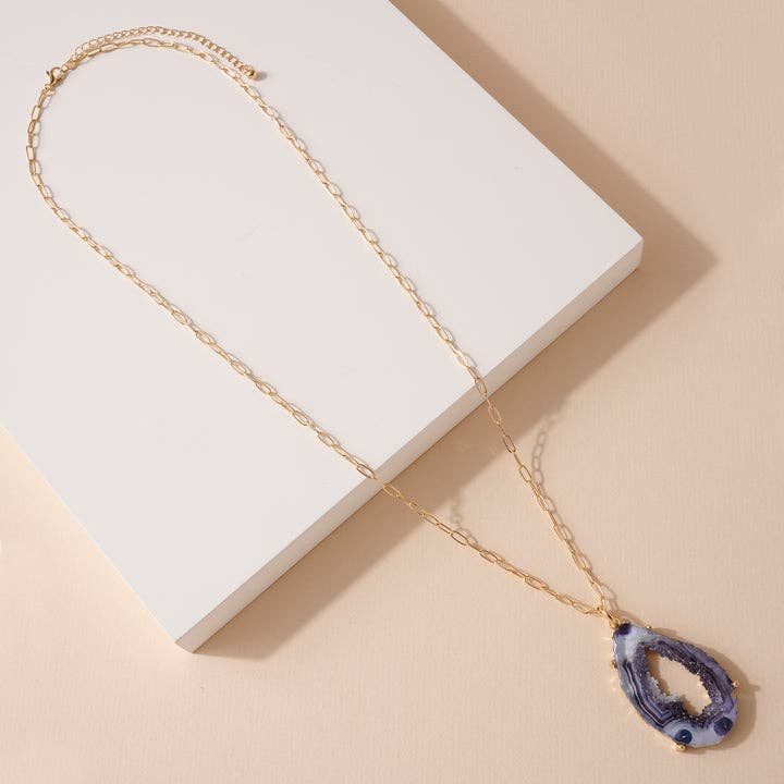 StarryNYC - Vente Colliers à pendentif - Collier à chaîne avec pendentif en forme de larme et agate en forme de larme, aspect naturel3