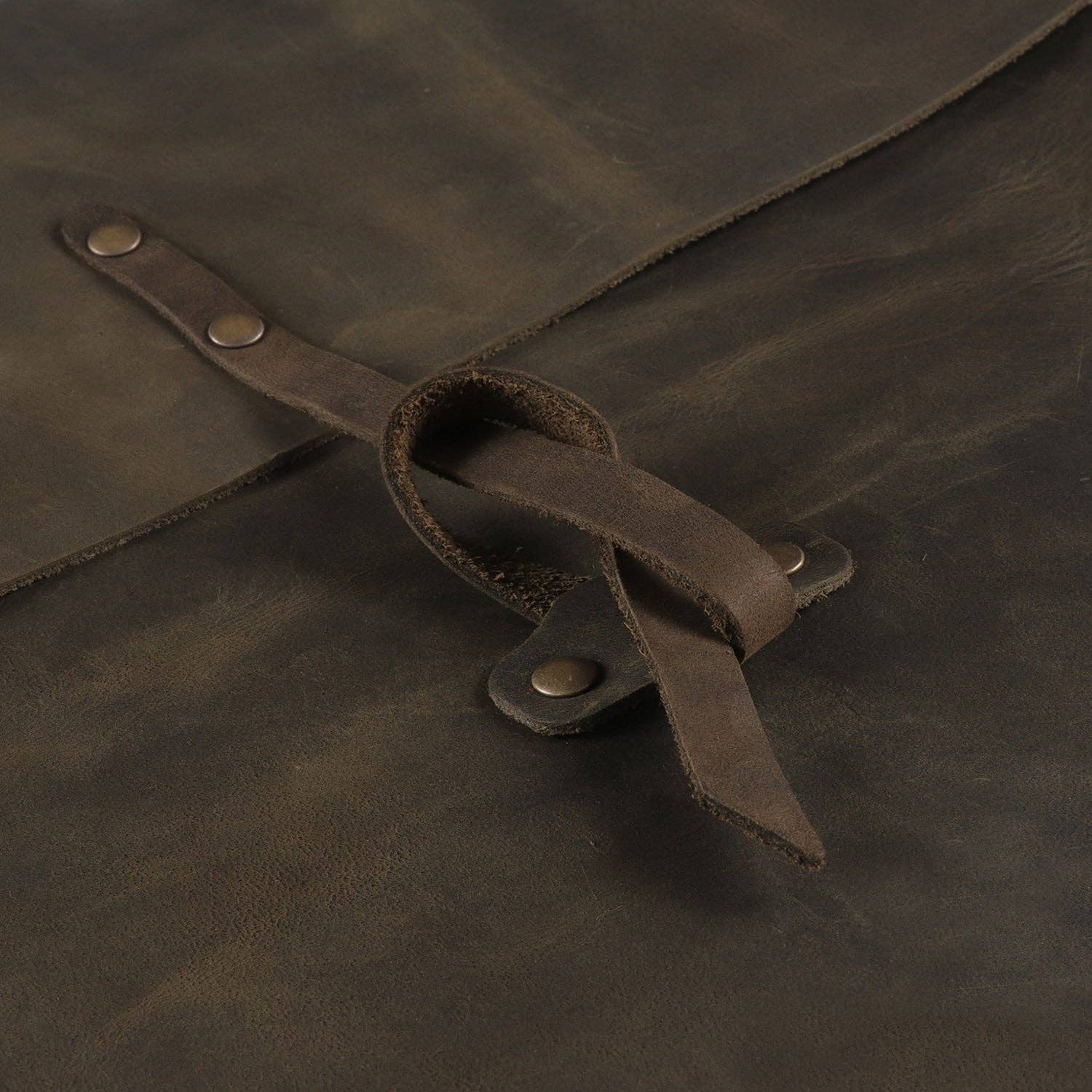 Londo - Wholesale Laptop/Tablet Case - Women's - Londo Top Grain Leather MacBook Pro and Air 16 Inch, 14, 15.5, 15, 13 inch & iPad Pro 12.9 Case with Front Pocket & Flap Closure – Retro Vintage Laptop Bag32