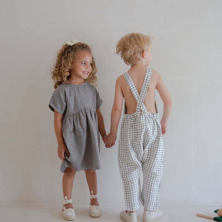 Kai Boy Girl Linen Romper in Grid Made in Lithuania for wholesale by lekokko