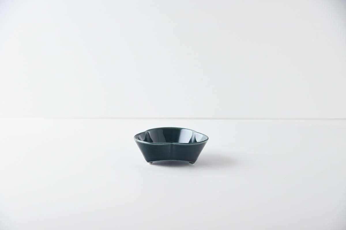 Yamani - Wholesale Bowl - Asumi 8cm Flower-Shaped Small Bowl - Navy1