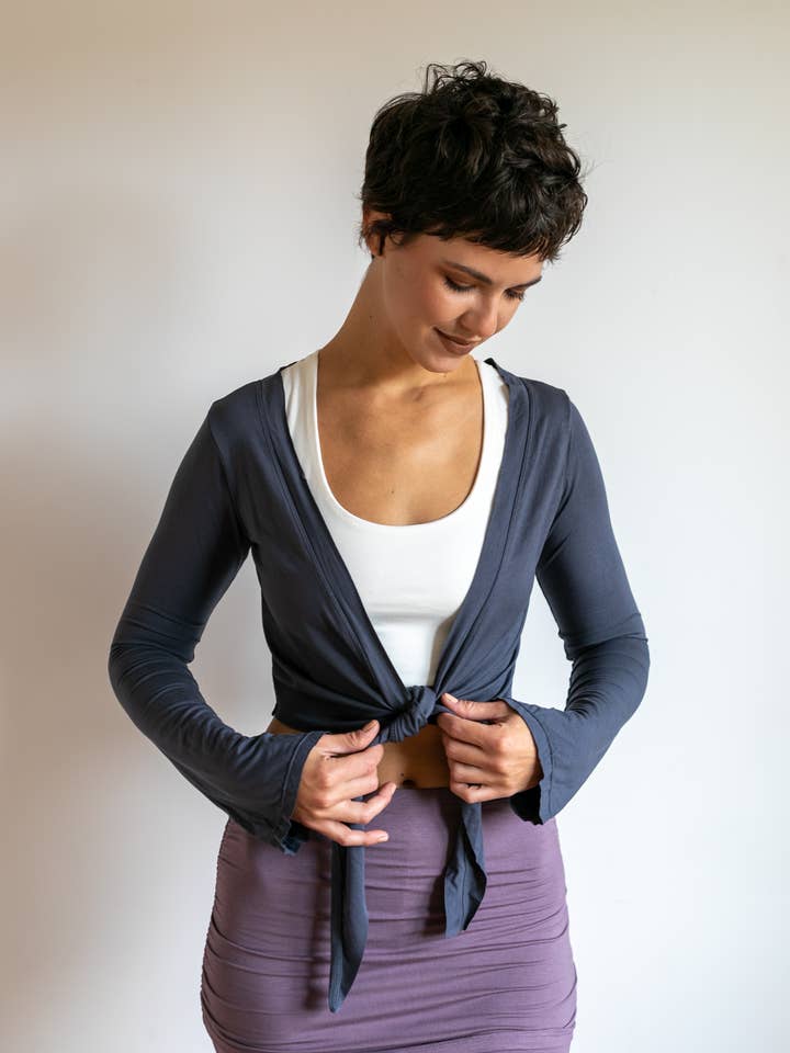 Paramita Designs - Wholesale Jacket - Women's - Yoga Wrap Ballet Mini Jacket3