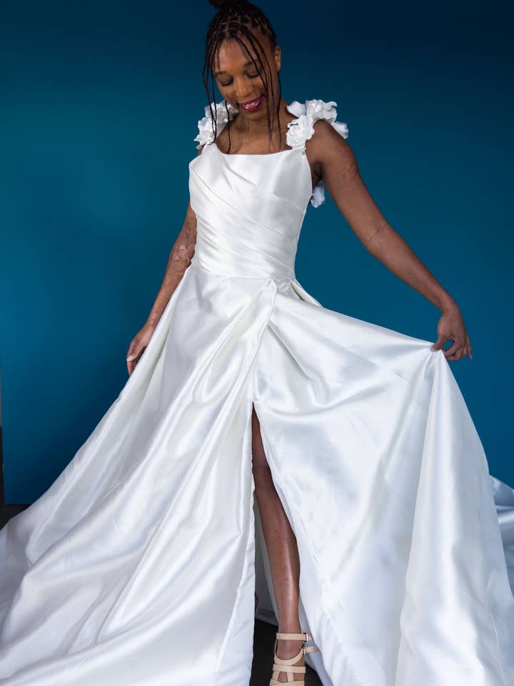 Bereit zum Tragen Satin Kleid für den Großhandel von Ne Ndoro