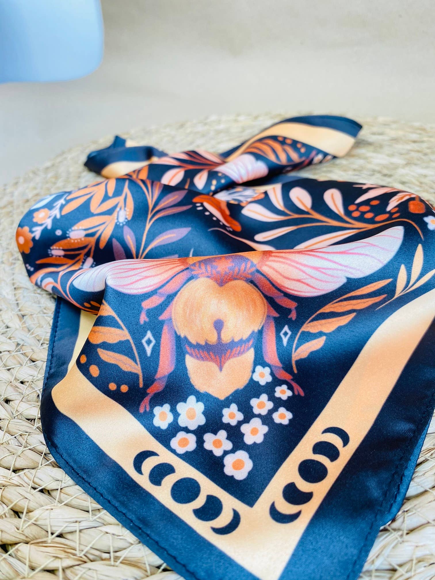 Split Moon Studios - Wholesale Scarf - Women's - Queen Bee Motive Scarf1